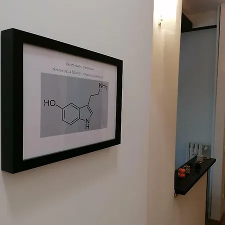 Chroma Italy - Doctor House * Roma